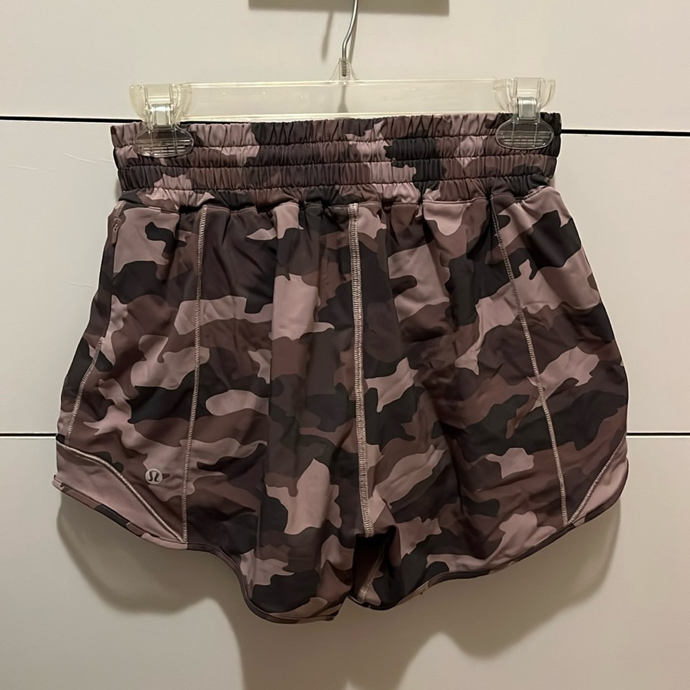 Purple camo lululemon high wasted hotty hot shorts 2.5